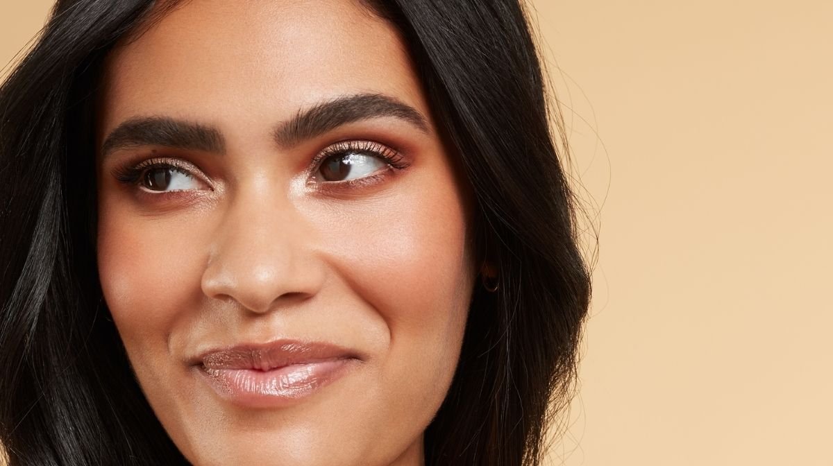 Eye contour makeup is the latest (and easiest) beauty trend