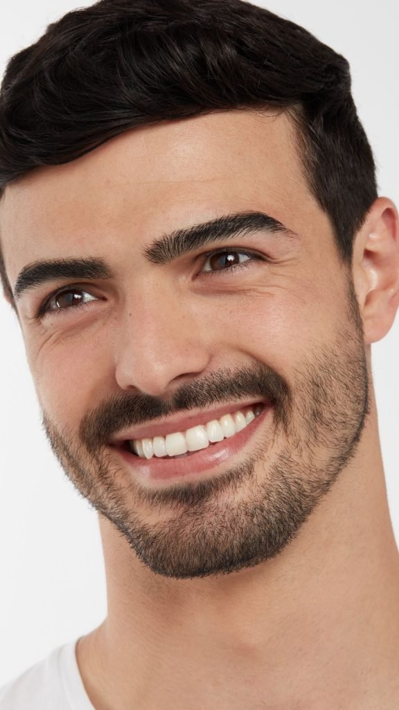 Male groomed eyebrows