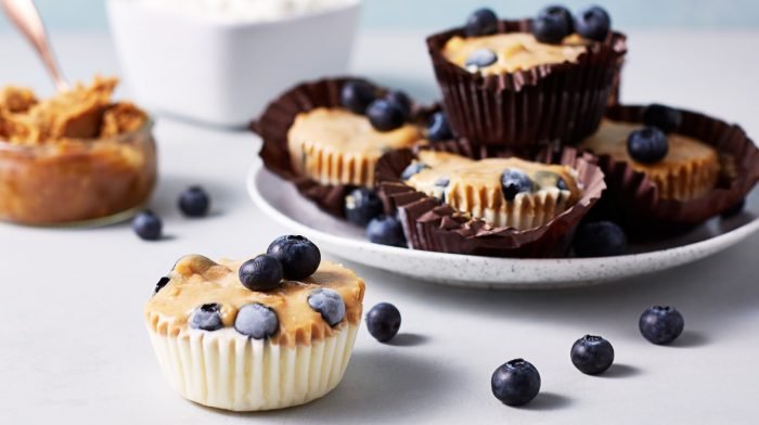 High-Protein Frozen Yoghurt Cups | Super-Quick Post-Workout Snack
