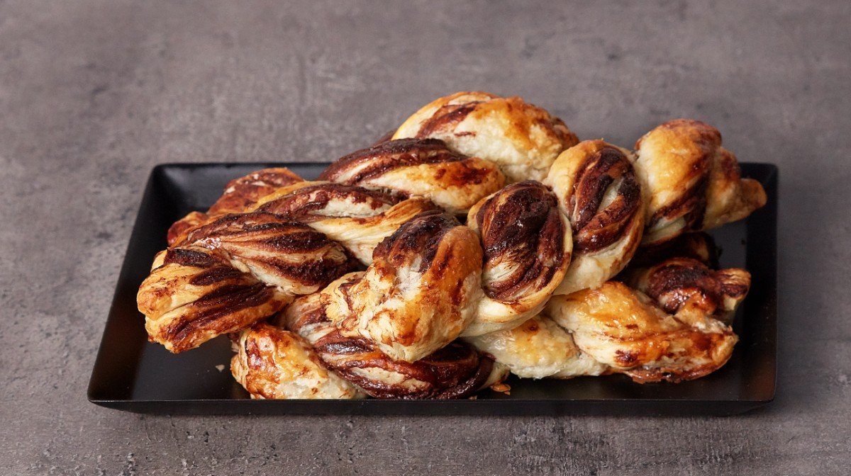 Protein Spread Chocolate Twists