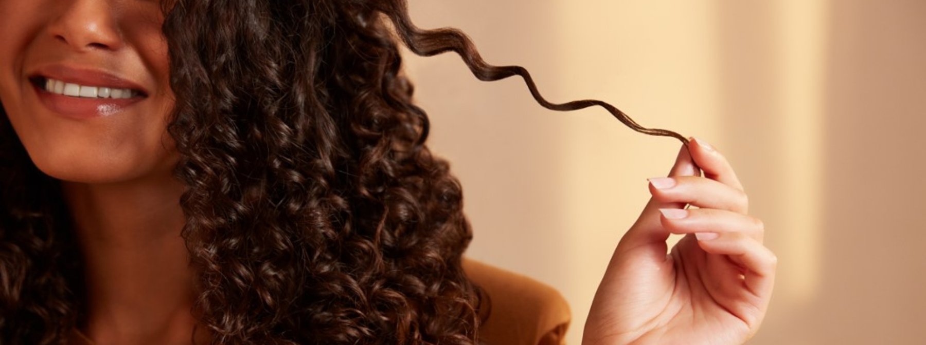How to Plop Your Hair: Curly Hair Drying Method
