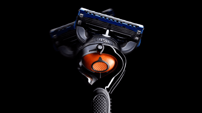 How to Help Prevent Missed Hairs While Shaving: Gillette FlexBall Technology