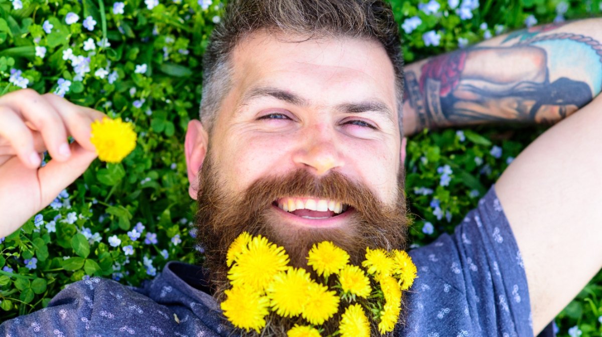 Flower beard: Festival Flower Power | Gillette UK