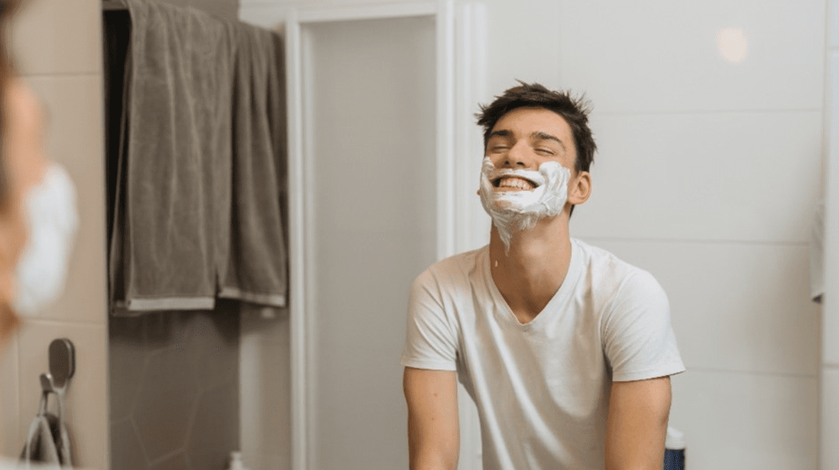 Shaving Tips & How To's Gillette UK