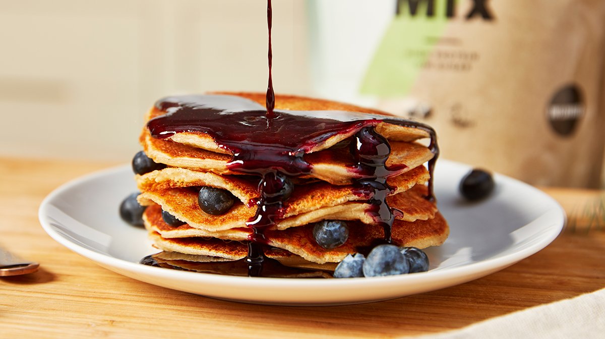High-Protein Vegan Blueberry Pancakes