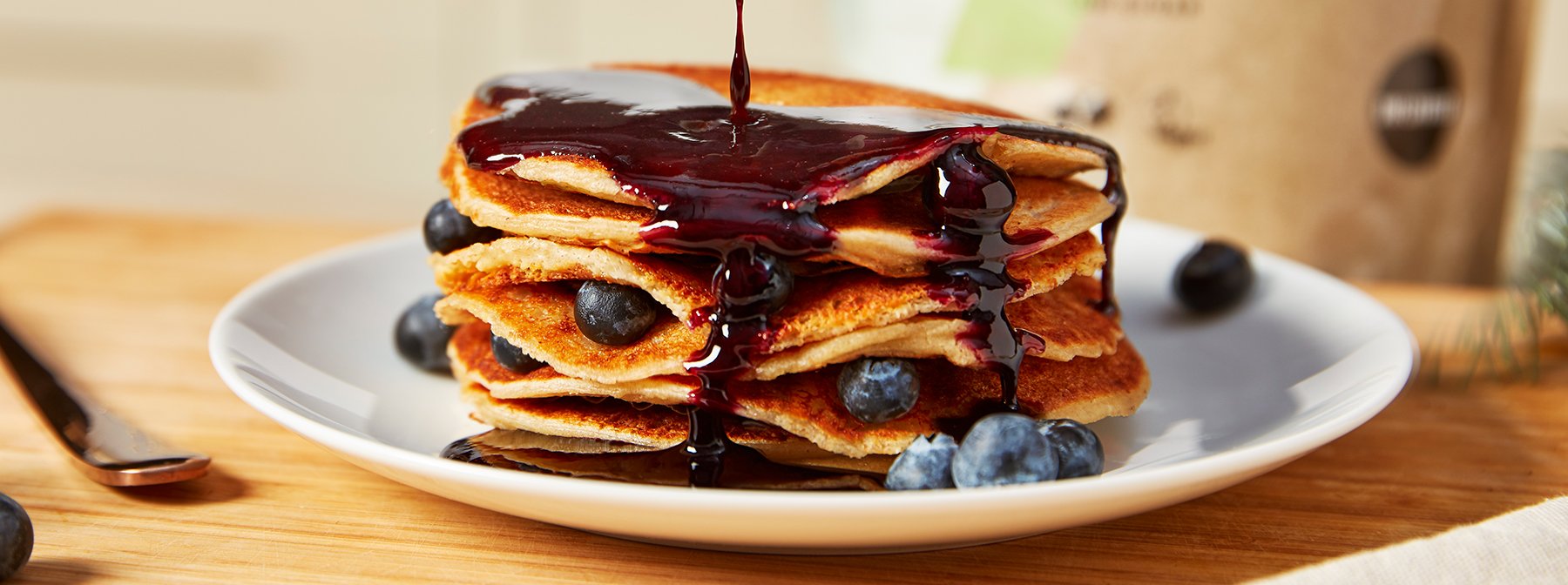 High-Protein Vegan Blueberry Pancakes