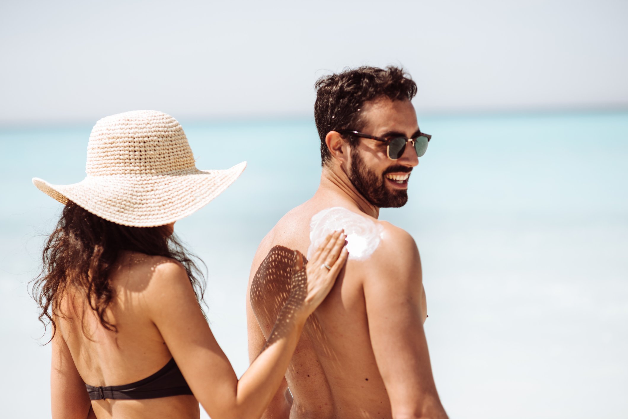 Bereite Deine Haut, Haar und Bart auf den Sommer vor, indem Du für eine ausreichende Feuchtigkeitspflege sorgst | Gillette DE