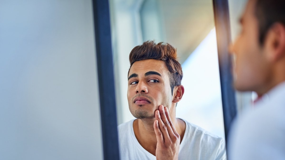 Tips for Keeping Your Bathroom Tidy | Gillette UK