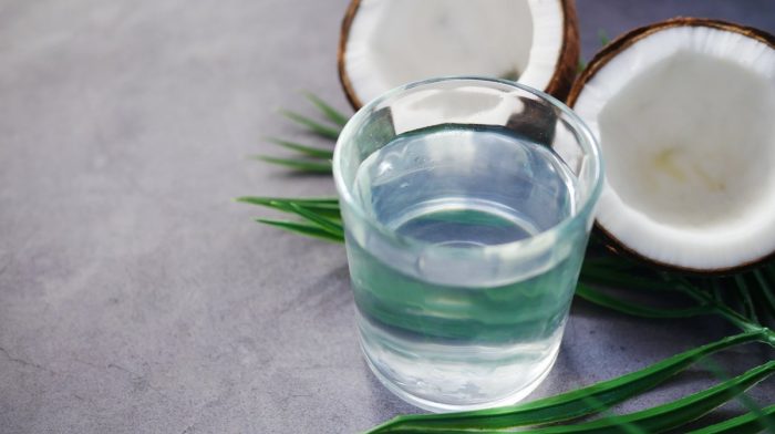 Wat is Kokoswater? | Is het gezond? | De voordelen van kokoswater