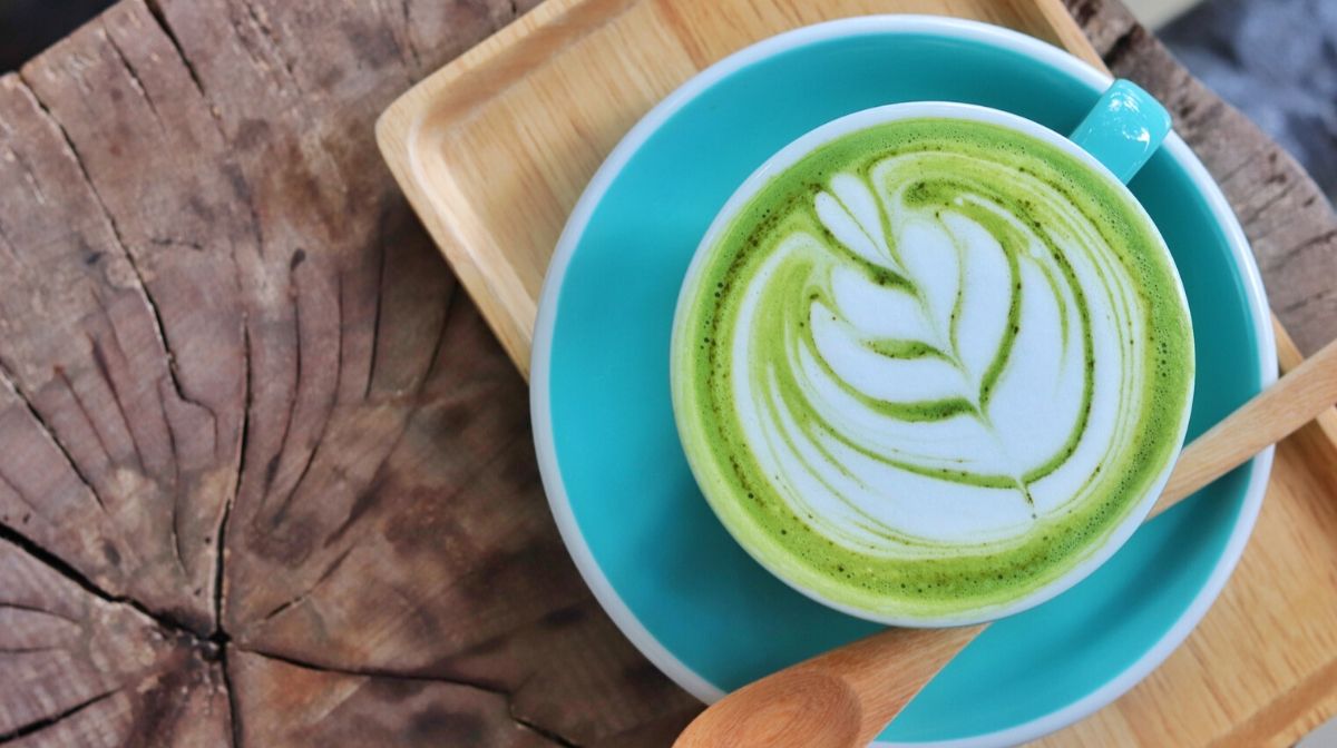 matcha latte made with collagen peptides powder