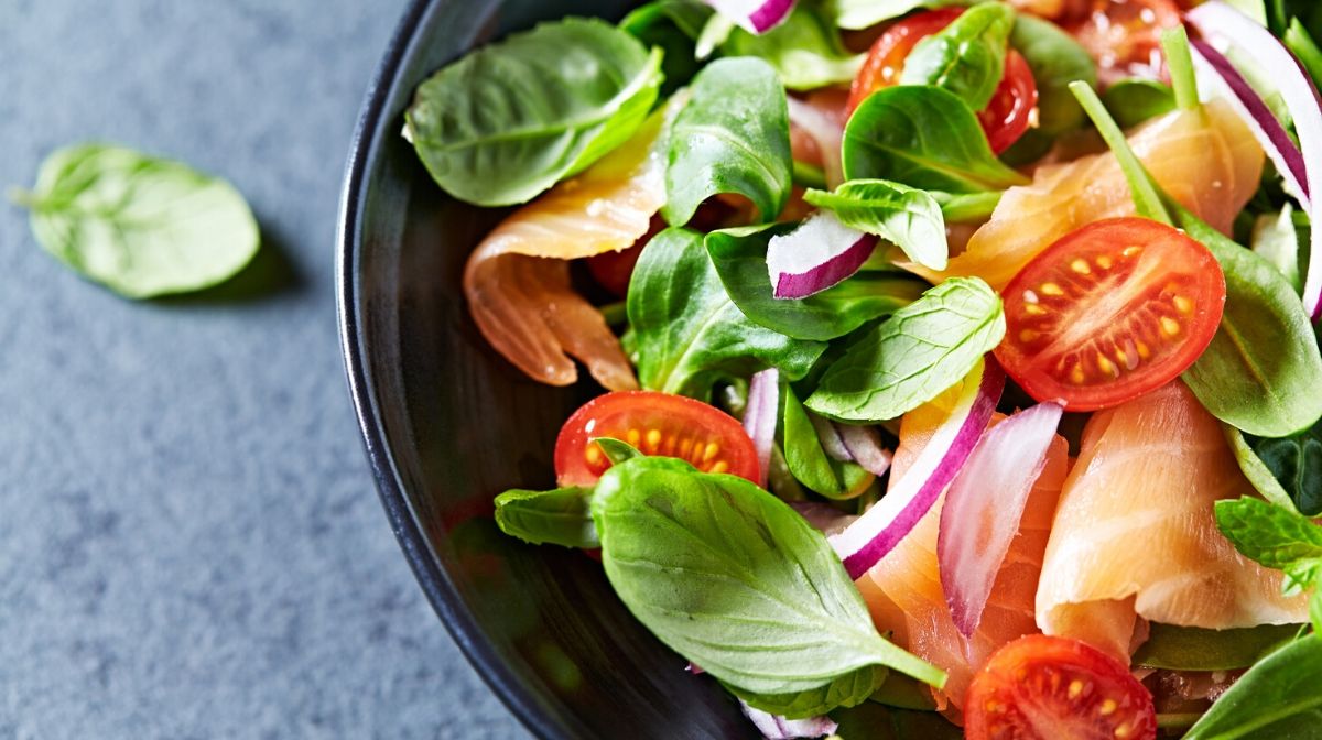 mediterranean salad with salmon