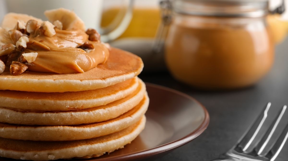 keto pancakes topped with peanut butter