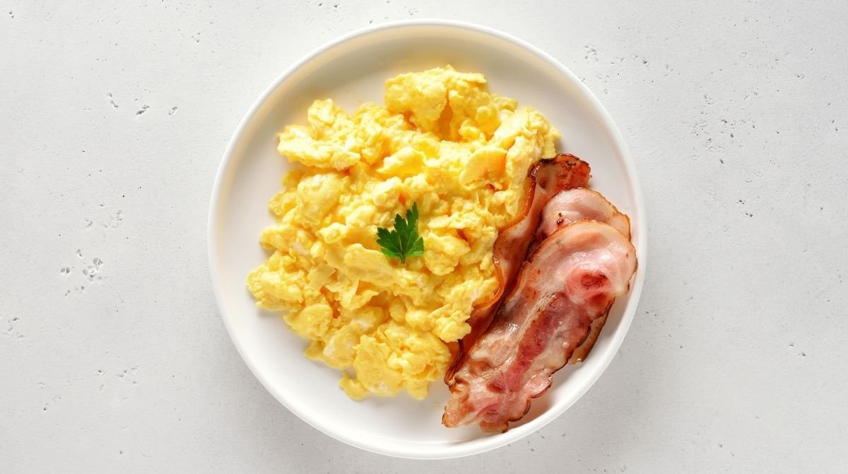 scrambled eggs and bacon