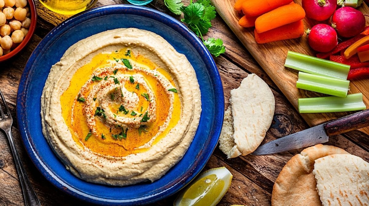 homemade hummus