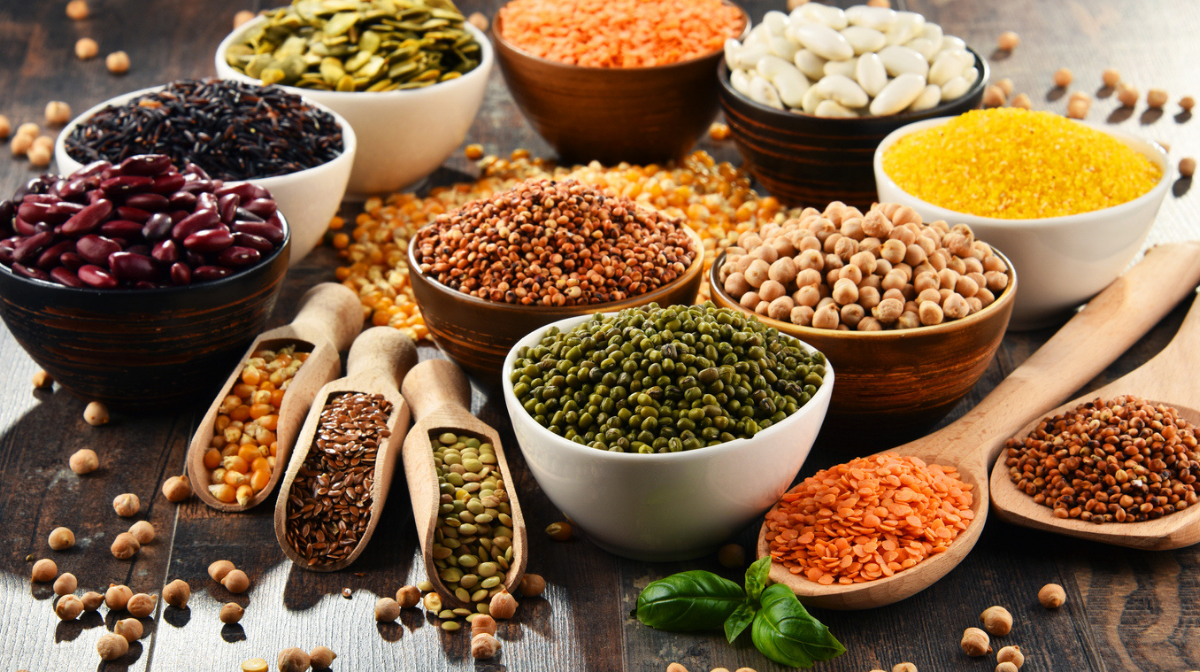 lentils and grains as types of vegan protein sources