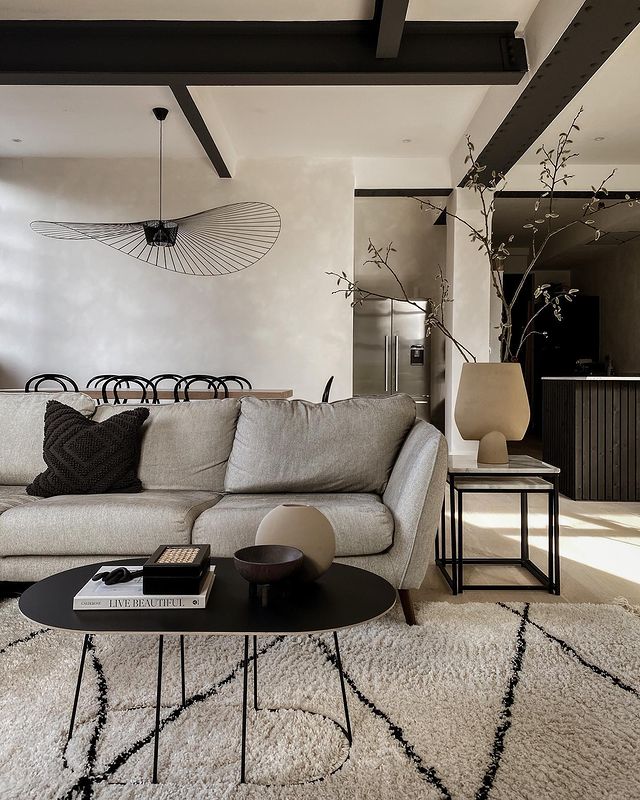 Living room sofa and coffee table 