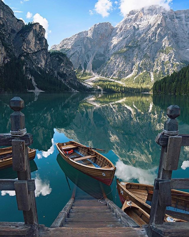 @travellingthroughtheworld