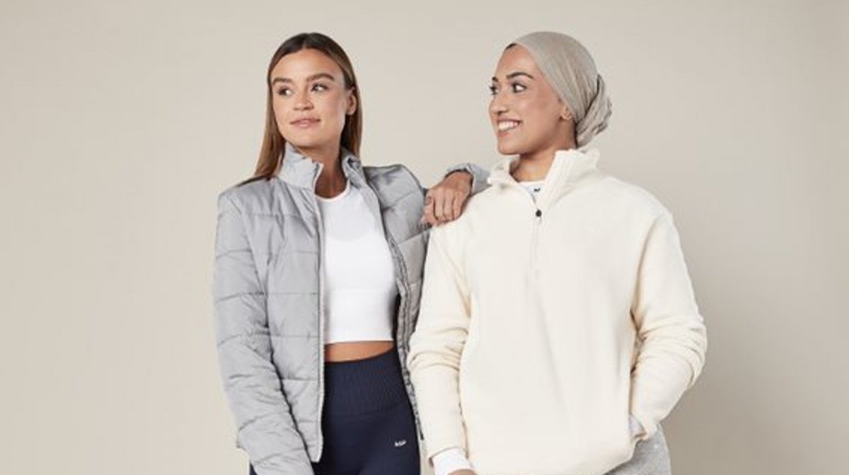 Finding modest activewear with @aaliyah.unia - MP