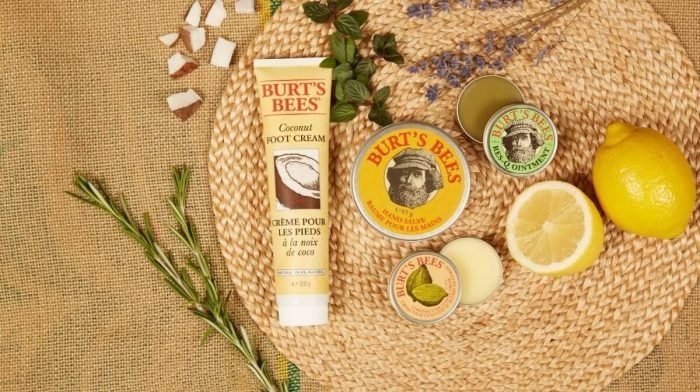 Replenish Your Skin with Natural Moisturisers