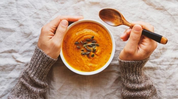 3 Low-Calorie Winter Warmer Recipes
