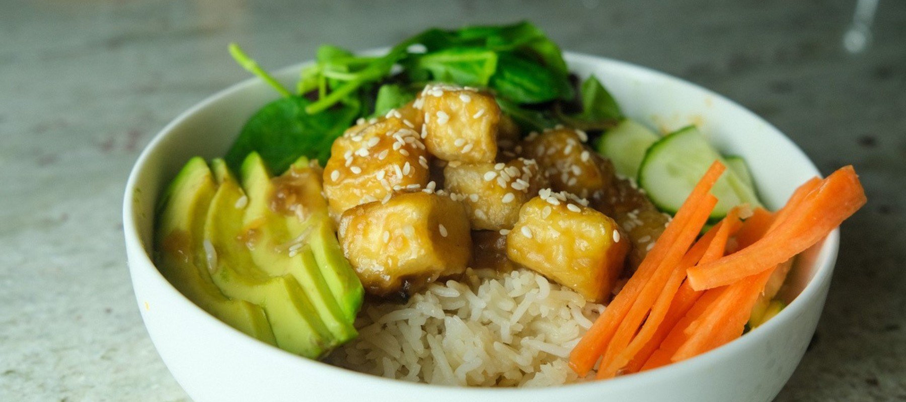 Křupavé Teriyaki tofu s rýží | Vegan meal prep