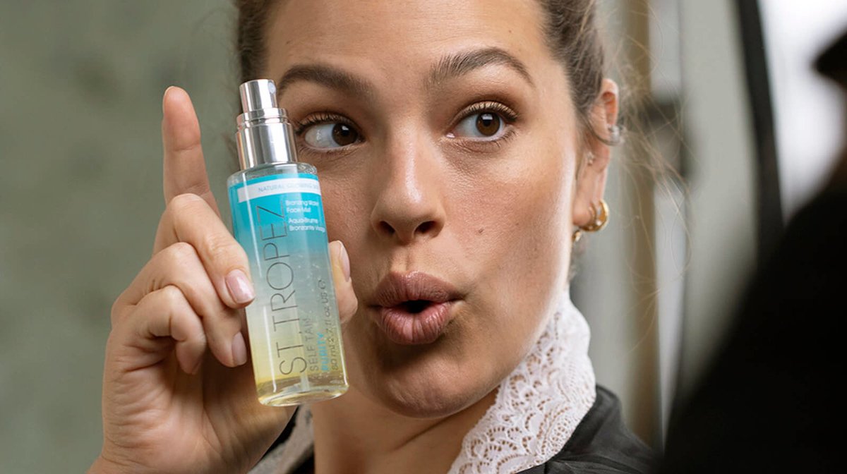 How to use St.Tropez face mist  