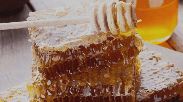 Was haben Bienen mit Hautpflege zu tun?
