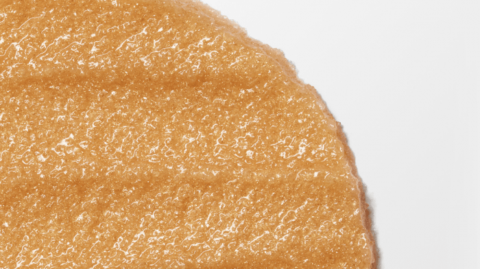 How To Use Our New Solar Power Sugar Body Scrub To Maintain A Healthy Skin Glow
