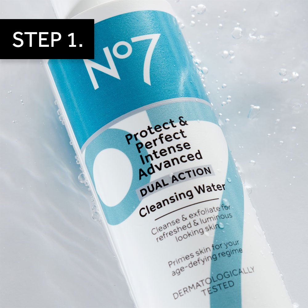 Protect & Perfect Intense Advanced Dual Action Cleansing Water 