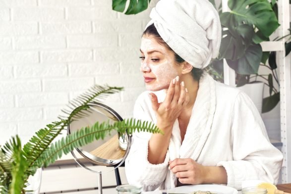 7 Steps to the Ultimate At-Home Facial