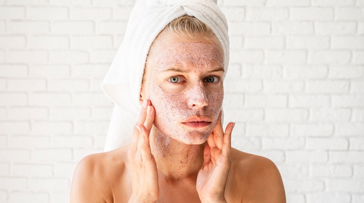 Summer Exfoliation 101 The Dos Donts And Benefits Of Exfoliating