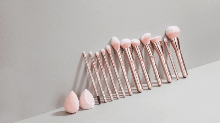 How to Clean Makeup Brushes & Sponges