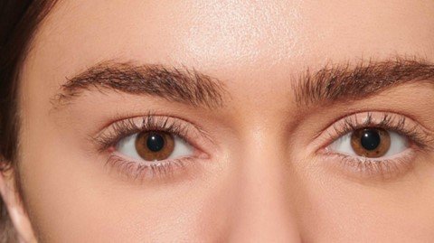 Trend Alert – How To Get The Fluffy Brow Look