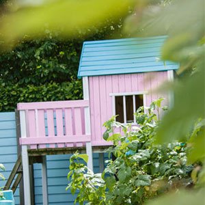 tree houses and play houses 300x300 image