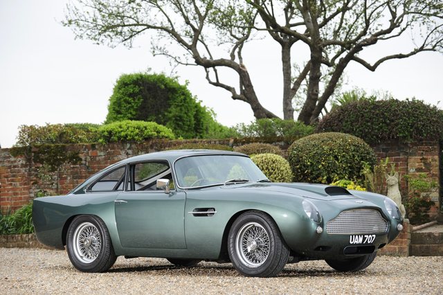 1959-Aston-Martin-DB4-Works-DP2155 SportsCarDigest