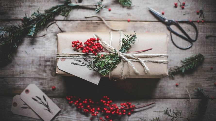 10 Alternatives to Wrapping Paper Preloved UK