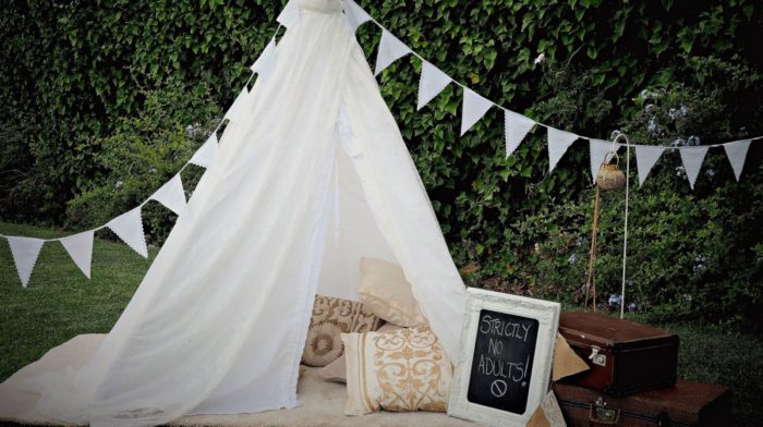 Fuss-Free Ideas to Keep Children Entertained at Weddings