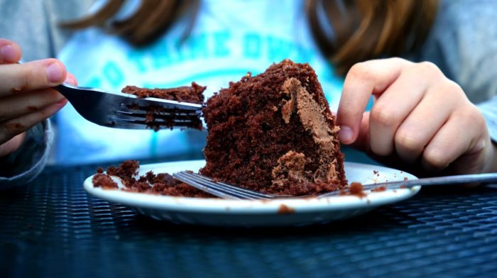 4 Easy Chocolate Recipes To Make With Children