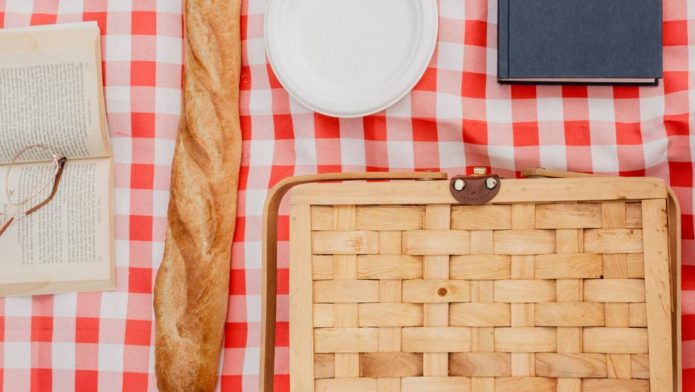 Top 10 Picnic Tips | How to Have the Perfect Picnic