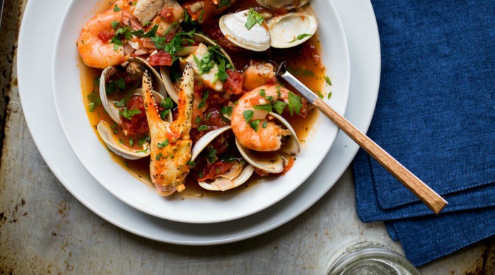 One of our Le Creuset recipes for cioppino to share.