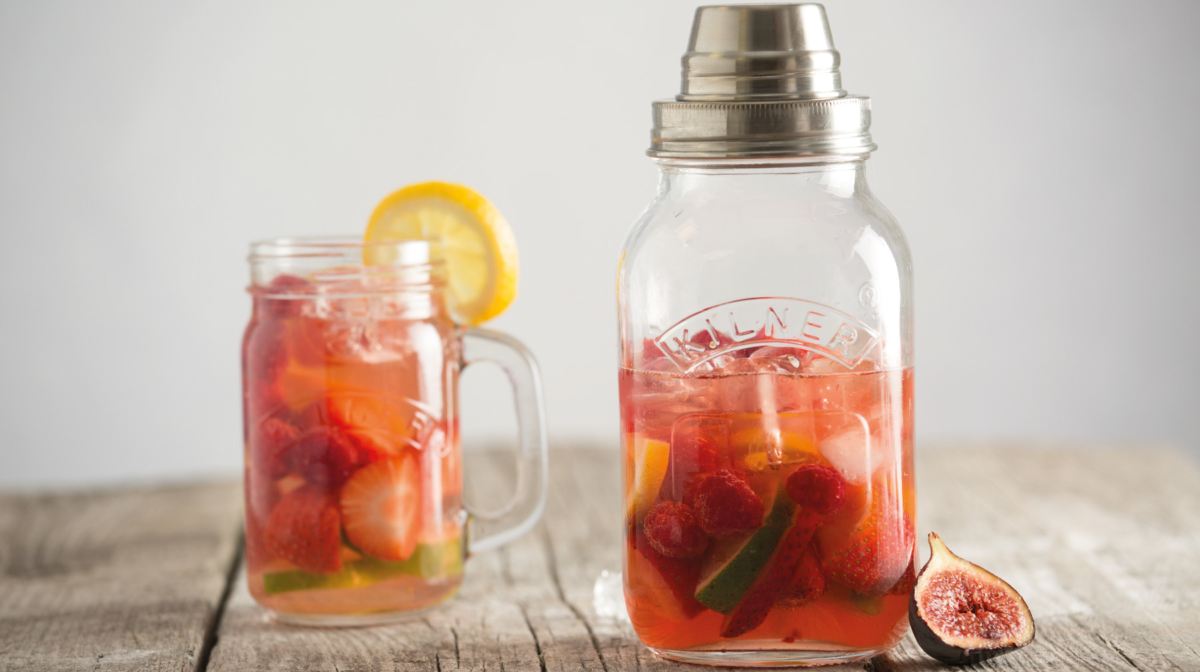 7 Summer Cocktails Perfect for Serving Up in a Mason Jar - Organic Authority