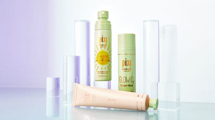 Une peau éclatante avec les nouveaux soins Pixi Skintreats