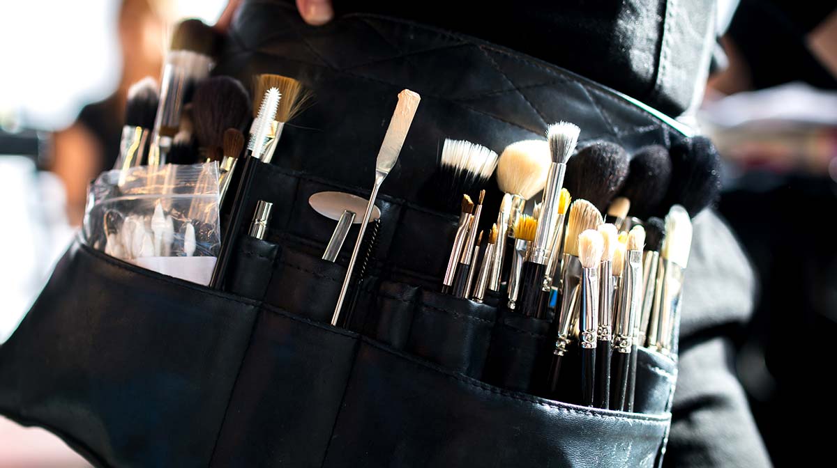 Best Concealer Brushes for Flawless Coverage LOOKFANTASTIC Blog