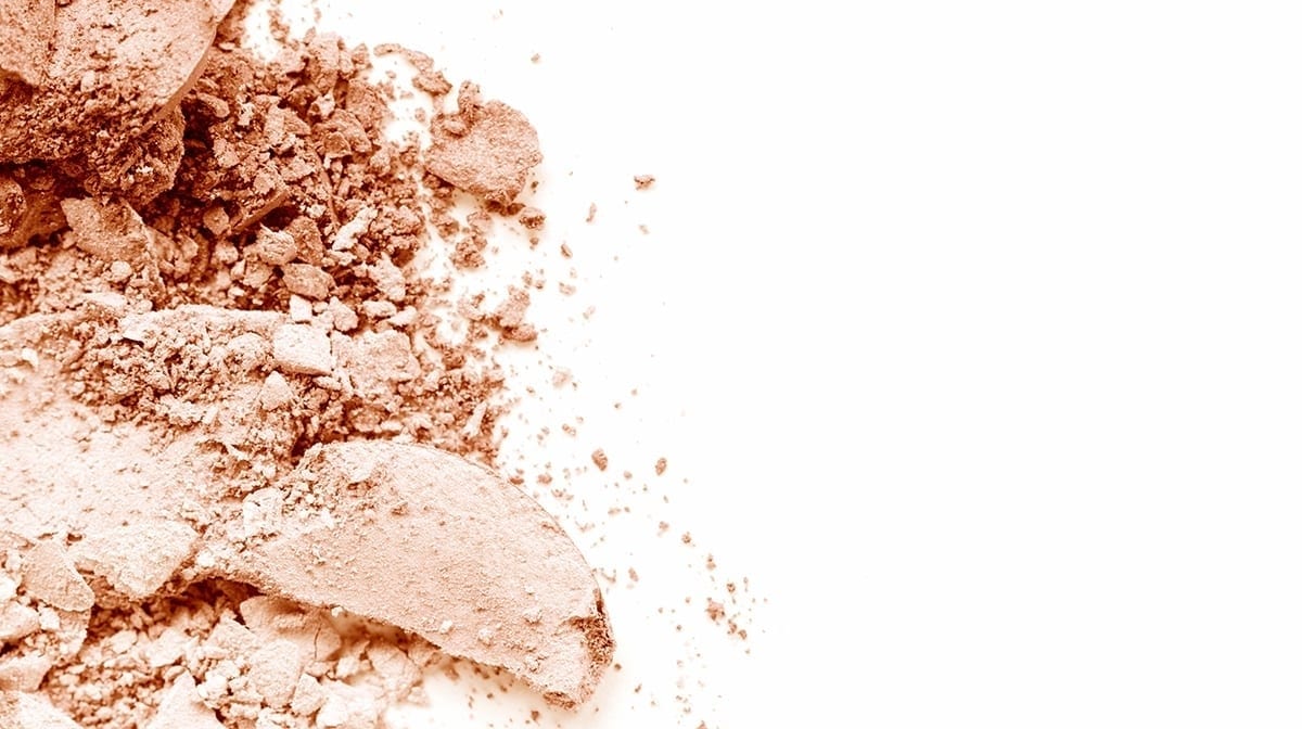 8 of the best mineral foundations for a healthier makeup routine