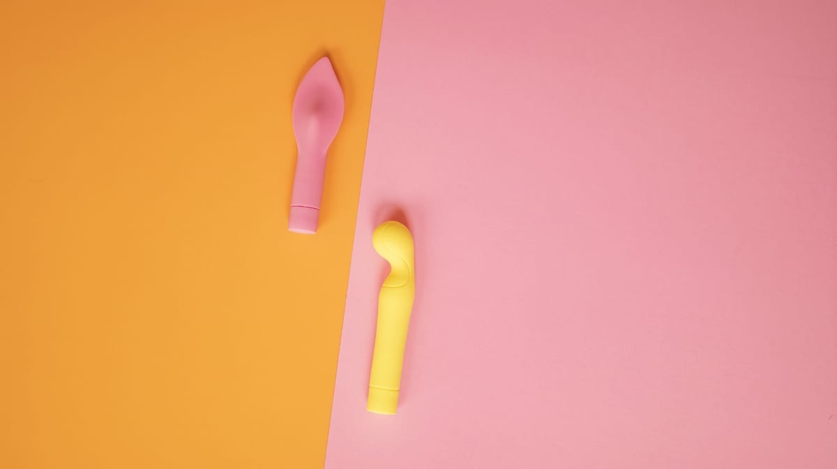A guide to female vibrators with Smile Makers