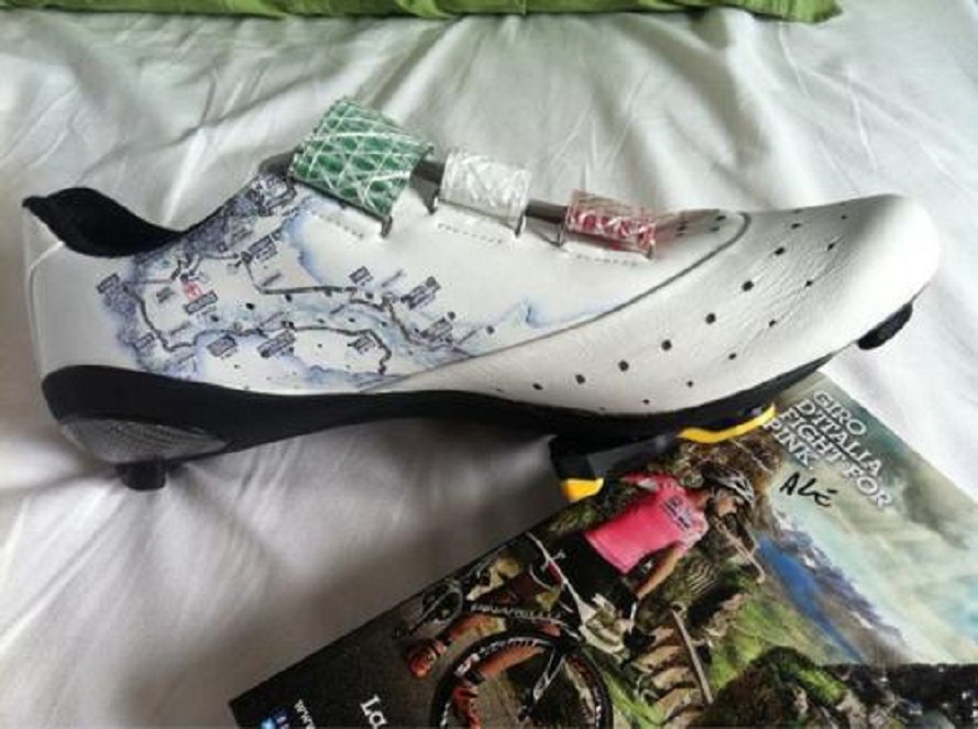 Lampre's Alessandro Ballan has some special shoes for the 2012 Giro d’Italia