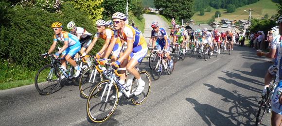 The importance of hydration this summer for cycling and running with electrolyte tablets.
