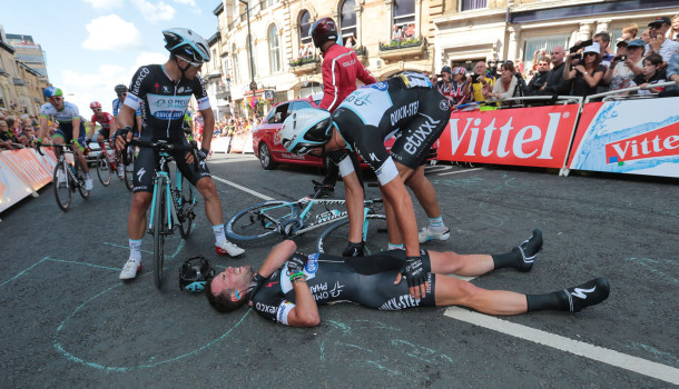 cav crash tdf 2