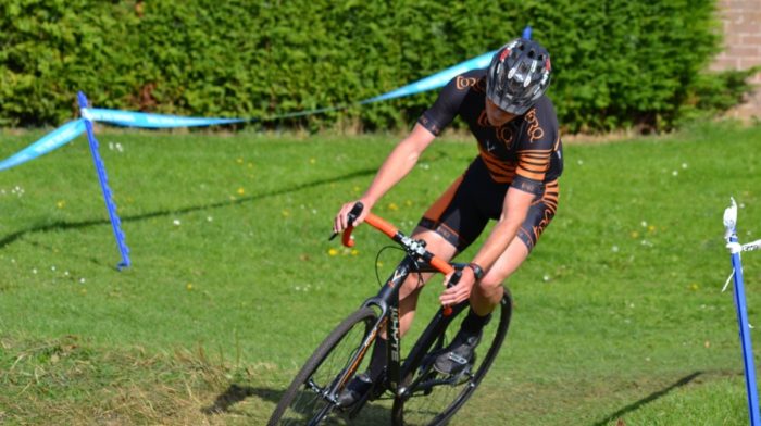 How to carry speed in Cyclo-cross