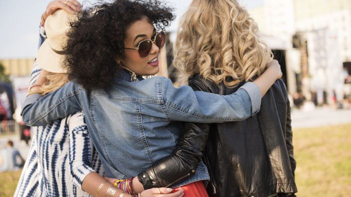 15 Top Festival Hacks for You and Your Gals